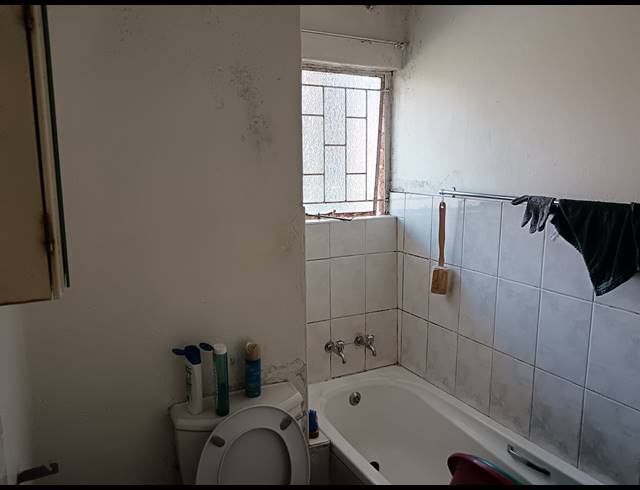 1 BEDROOM APARTMENT FOR SALE IN WILLOWS